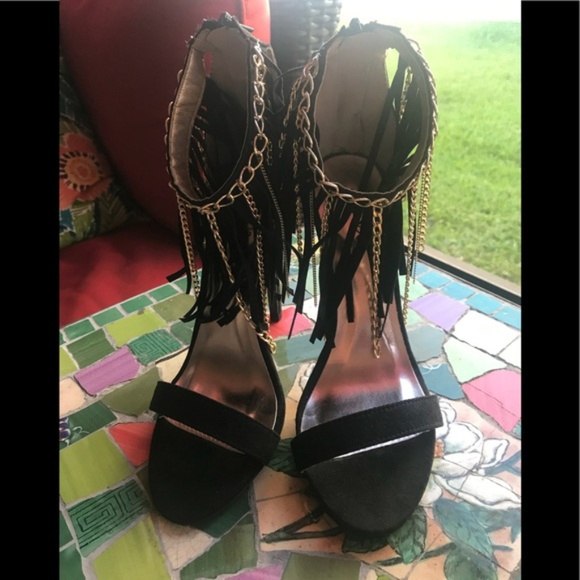 Qupid Shoes - Sexy Fringe with gold chains high heels